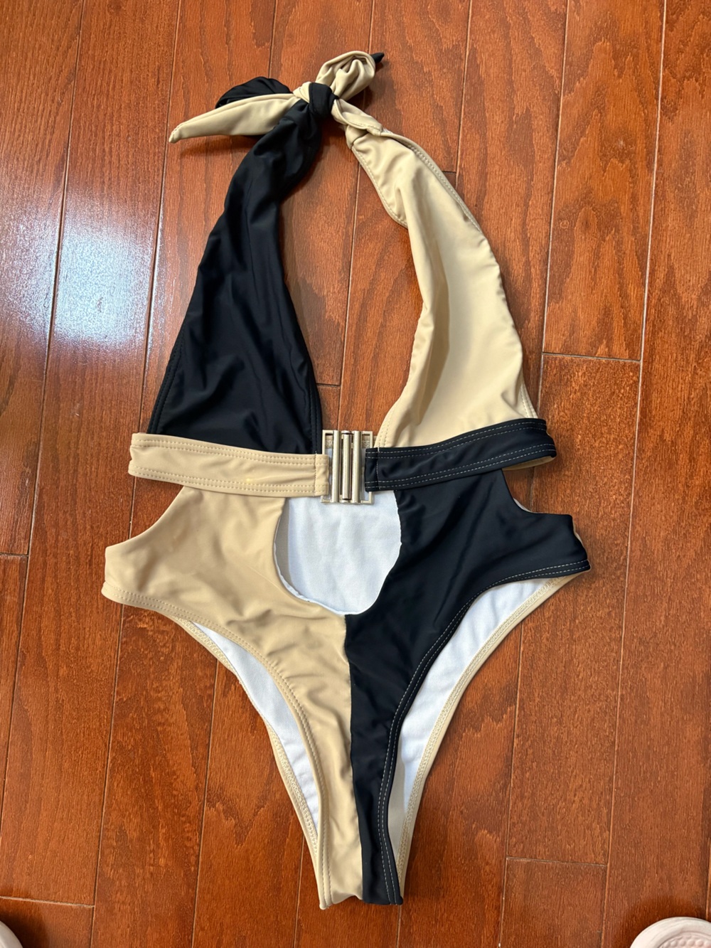 Colorblock Black and Beige Women's One-Piece Swimsuit with Belt